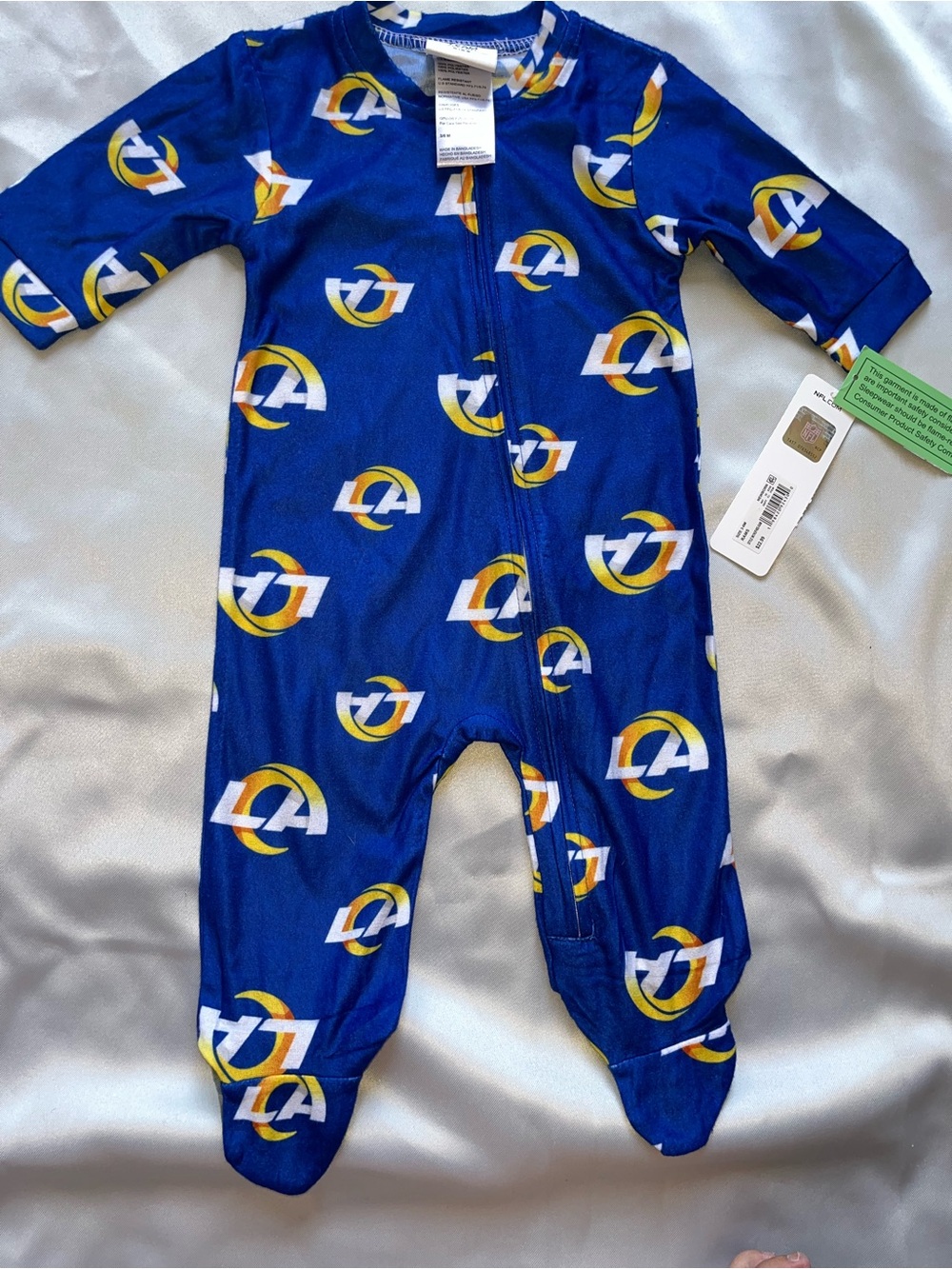 NFL Team Apparel Los Angeles Rams Sleeper